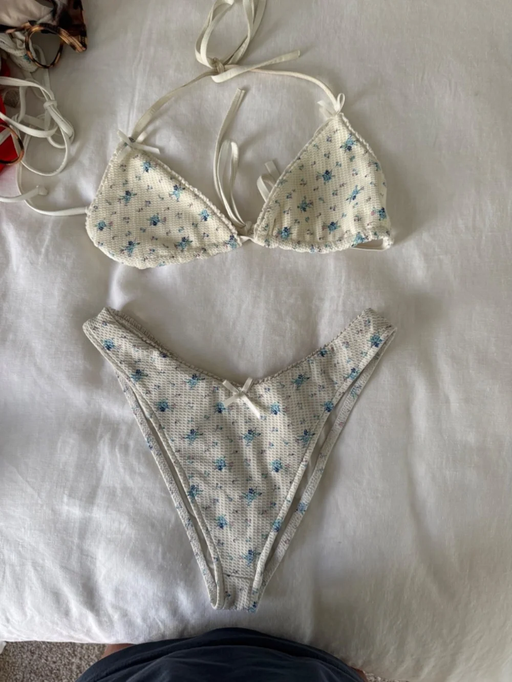 Frankies Bikinis xs this